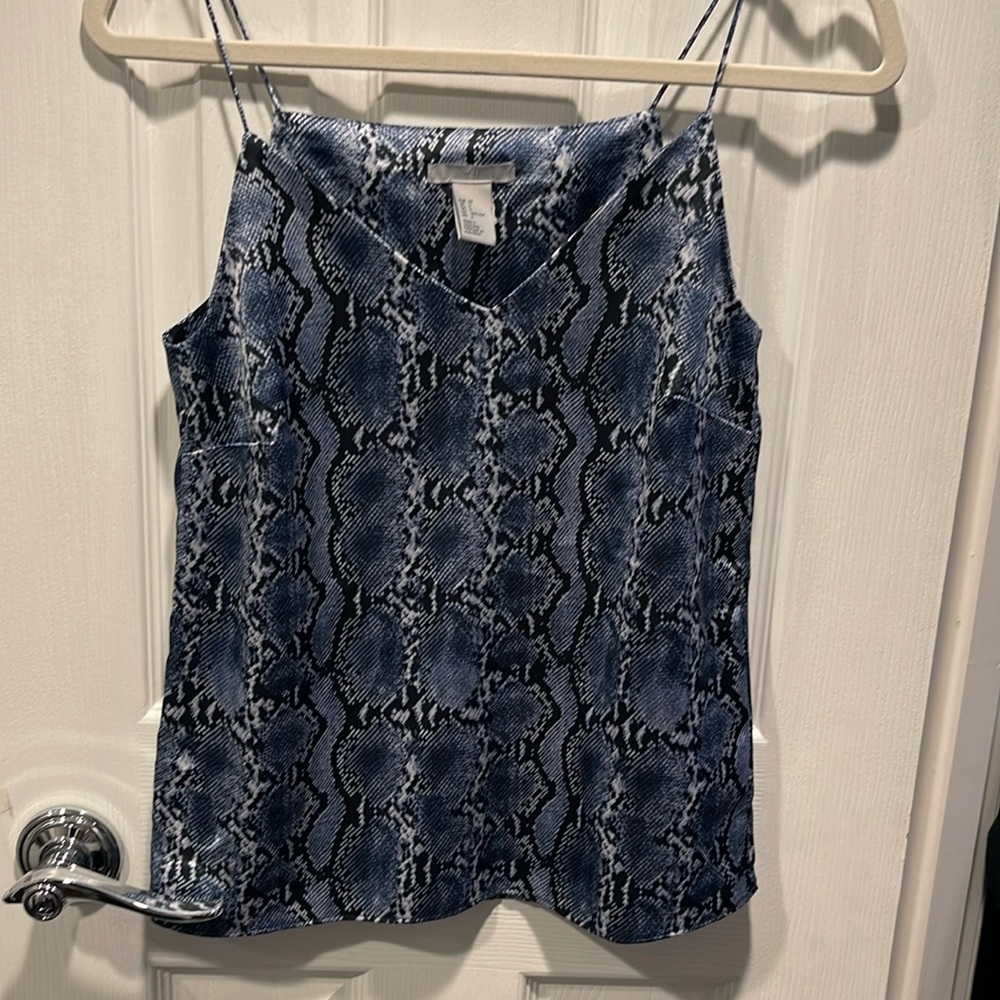 H&M printed‎ blue top